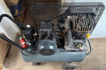 Kompresor Schneider UNM 410-10-50 D