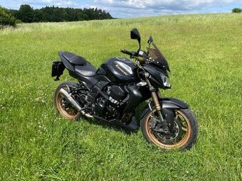 Kawasaki z750r
