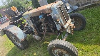 Traktor plně funkční levný - 1