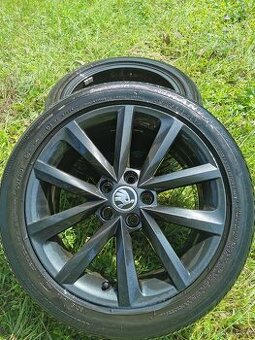 Škoda alu kola R16