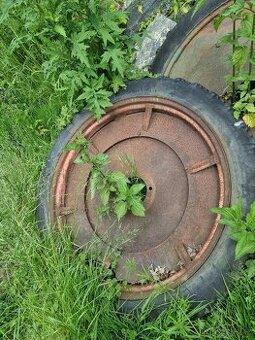 Kola rs09 ,nebo na sečku