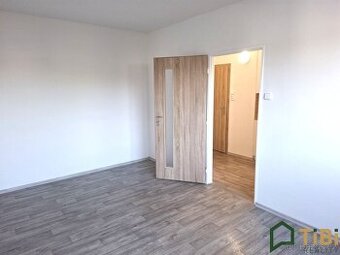 Pronájem byty 2+kk, 31 m2 - Hodonín, ev.č. 00229