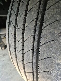 Pneumatiky Bridgestone 305 70 R19,5