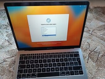 💻 Apple MacBook Pro 13” (2017) – Štýlový, Výkonný, Spoľahli