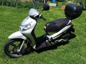 Skútr Peugeot Luxor 2 takt  100 ccm 6.9 kW