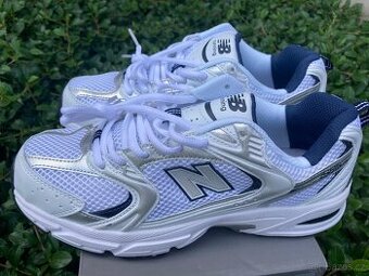New Balance 530 vel 40 - 1