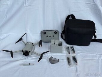 DJI Mini 3 Pro Fly More Combo