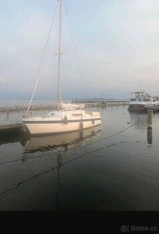 Motorová kajutová plachetnice Wegu Rubin 23