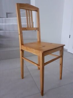 Židle 100 let stará, odborně ošetřená bezb. nátěrem