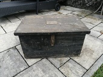 Stará dřevěná bedna 🧰