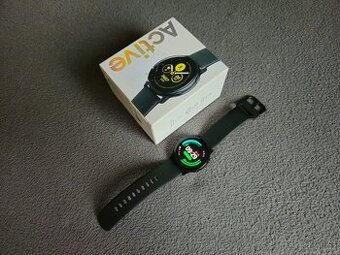 Chytré hodinky Samsung Galaxy Watch Active40mm černé krásné