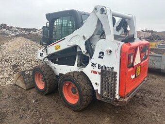 Bobcat S570 nakladač
