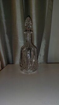 Karafa na alkohol či jiné nápoje