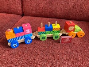 Dřevěný skládací nákladní vláček Bino