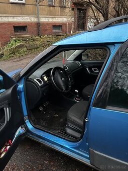 Prodám auto na náhradní díly