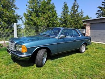 Mercedes Benz W123 230ce