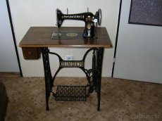 Šicí stroj