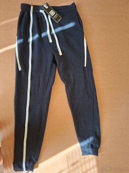 Chlapecké tepláky OMBRE