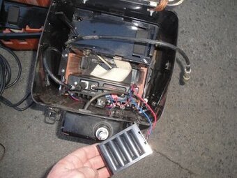 Vysílačku a bednu na Snb motorku jawa 634