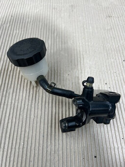 Predná brzda Suzuki GSXR 600 / 750