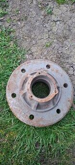 Náboj kola zetor 50