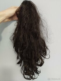 Vlasový příčesek tmavě hnědý s klipsou