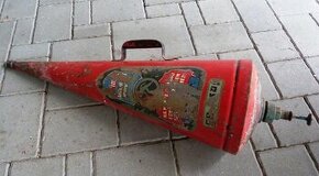 stary hasičský přístroj - 1