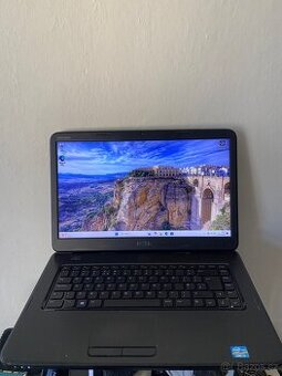 Dell Inspiron 3520 Core i3/8GB/1TB/windows 11