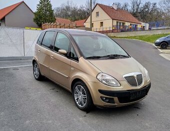 Lancia Musa 1.3 Multijet Platino automat