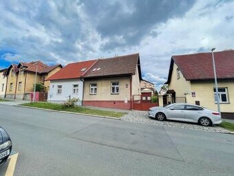 Prodej rodinného domu, 168m2, pozemek 281m2, Praha 3 - Žižko