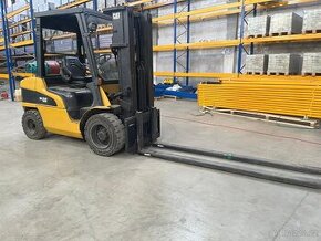 Prodám vzv CAT GP30NTD - 3 tuna