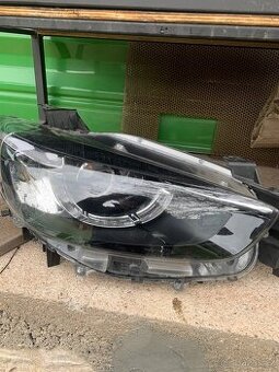 Pravé přední světlo Mazda cx5 2015-19