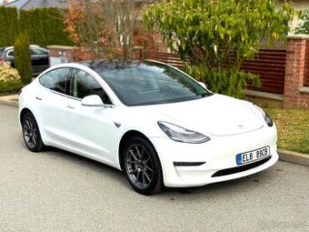 Tesla Model 3 Long Range 4x4 záruka 2027 DPH