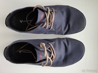 Vivobarefoot 45