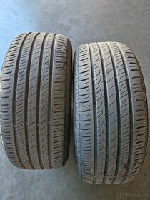 235/55/18