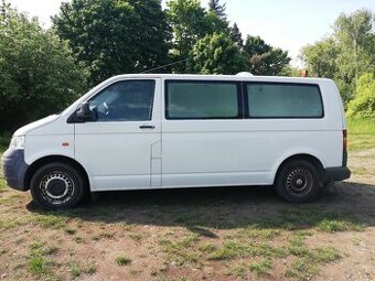 VW Transporter T5 Long (sanitka)