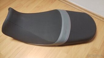 Suzuki DL Strom 650 XT - 1