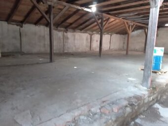 Sklad 360 m2 - zátěžová podlaha, mimořádně nízká cena
