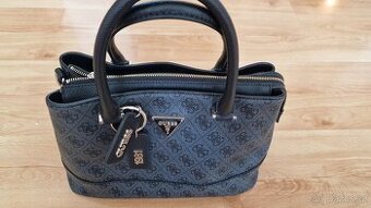 Kabelka Guess