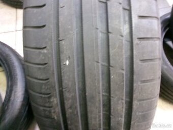 245/40 R19 NOKIAN (4,5mm) č.15411/b10