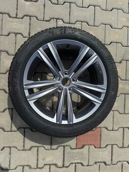 Sebring 245/45/18 original VW