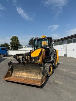 Traktorbagr JCB 3CX 4x4