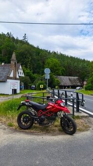 Ducati hypermotard 1100 S