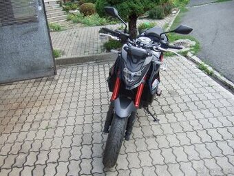 Honda Hornet 750