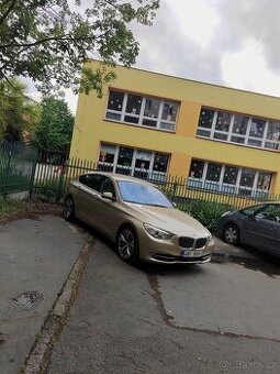 BMW 5 gt 535d xDrive 220kW, full výbava, servis BMW
