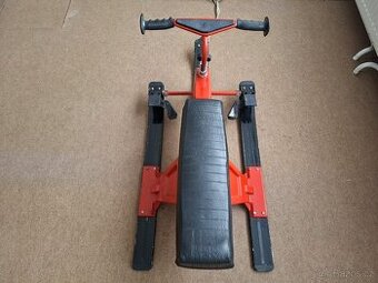Dětský skibob Čuk a Gek