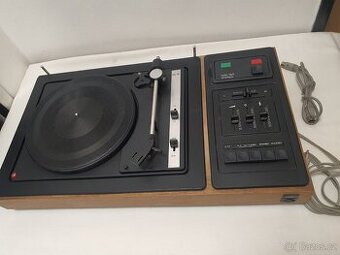 retro ČSSR gramofon Tesla s poklopem