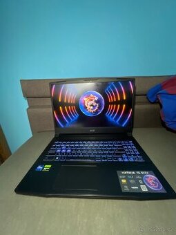 MSI Katana 15 B13VFK-1868XCZ