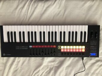 MIDI klávesnice Novation Launchkey 49 mk3