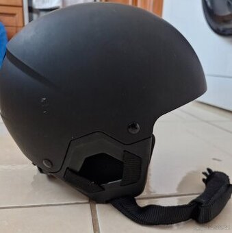 Lyžařské helma dětská vel.50